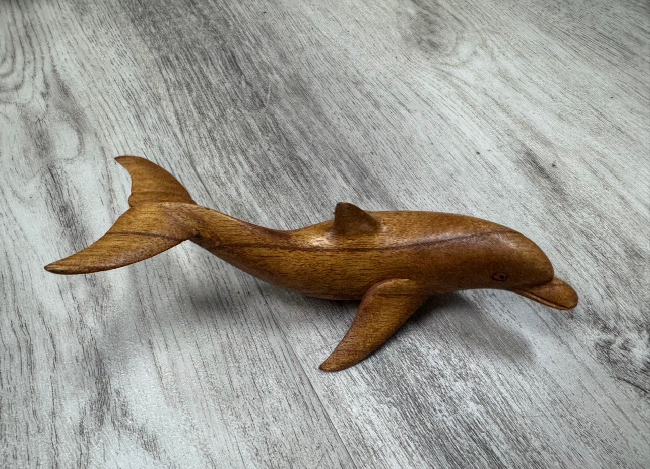Whale Carving – 8 inch