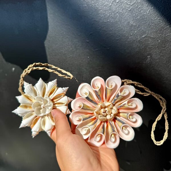 Shell Hawaii Ornament