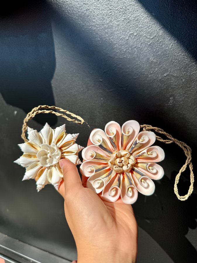 Shell Hawaii Ornament